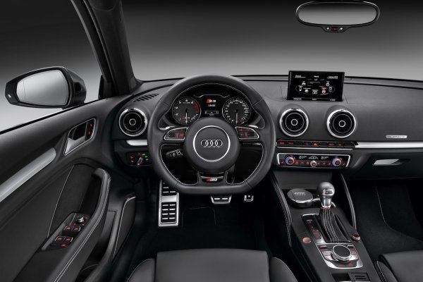 Audi S3 Sportback (5 врати)