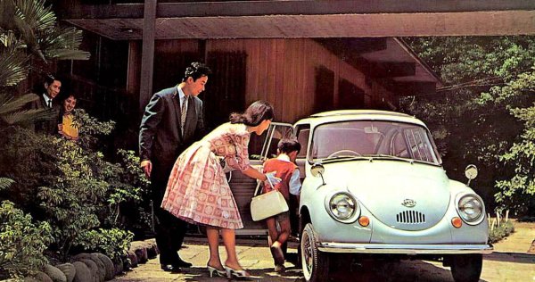 Представете си, ако Volkswagen Beetle и Fiat 500 имаха шанс по някакъв начин да заченат потомство. Вероятно крайният резултат щеше да представлява Subaru 360.

Това е първият опит на Subaru в Америка. Задните врати на колата имат навика да се отварят в движение, ако не са затворени както трябва.

Безопасността при катастрофа на този малък kei автомобил също не е на ниво, особено при удар с един от много по-големите автомобили в Америка, създаден през 50-те и 60-те години на миналия век.
