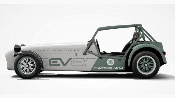 Автомобилите Caterham Seven винаги са били преди всичко леки: философия, която обикновено не се връзва много с електрическото задвижване. Компанията обаче твърди, че първата й електрическа "пистарка" тежи по-малко от 700 кг. Ще бъде интересно да се види дали автомобилът, проектиран в сътрудничество с Swindon Powertrains, може да покрие високите очаквания. 