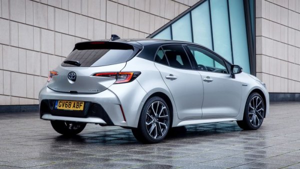 Corolla e най-продаваното моделно име в света, и съвсем неотдавна прехвърли 50 милиона продажби. 88 от тях са дошли в България през август. 
