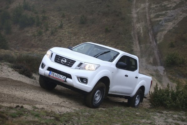 Nissan Navara 