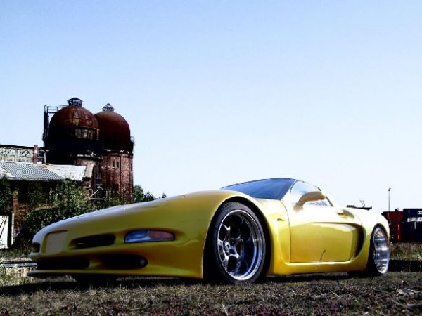 Chevrolet Corvette C5 "ала 70-те" от Wittera 