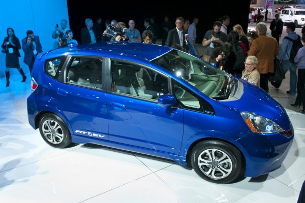 Лос Анджелис 2011 - Honda Fit EV