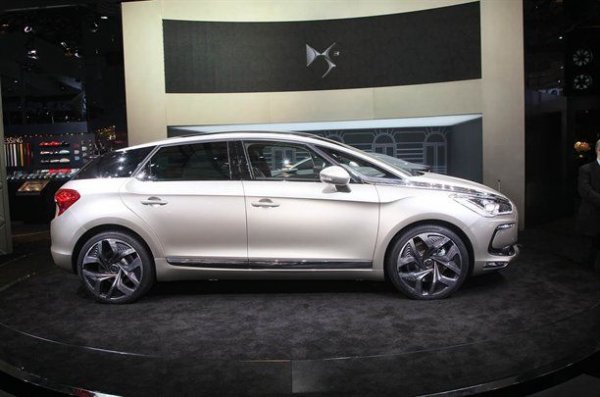 Шанхай 2011 - Citroen DS5