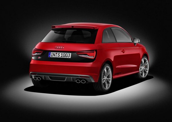 Audi S1 