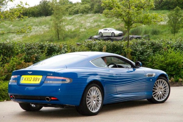 Aston Marin DB9 M1