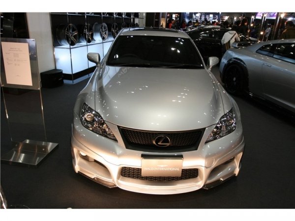 Lexus IS F Black Bison Edition от WALD / Токио 2009