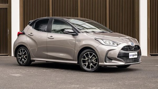 Yaris започна да остарява, което обаче води и до по-изгодни цени, стимулирали почти 7% ръст на годишна база. Вероятно щеше да е и повече, ако не беше вътрешната конкуренция на кросоувъра Yaris Cross. 
