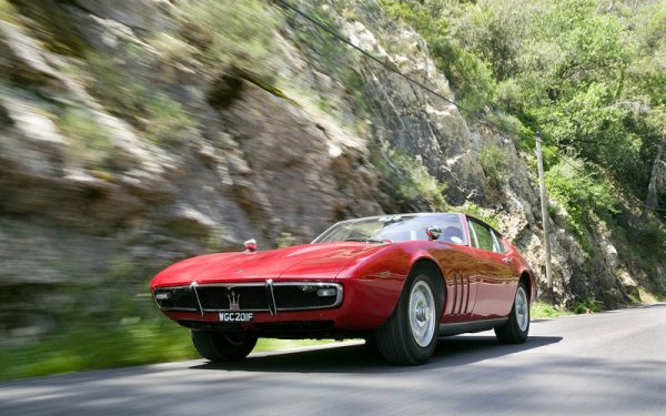 От зашеметяващ V8 Grand Tourer до конкурент на BMW 5-Series с опция за дизелов V6, Maserati Ghibli е живял разнообразен живот. Оригиналът AM115 е съперник на Ferrari Daytona и Lamborghini Espada, като ускорява от 0 до 100 км/ч за 6,8 секунди и развива максимална скорост от 250 км/ч.