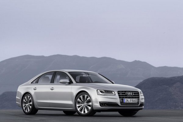 Обновените Audi A8/S8