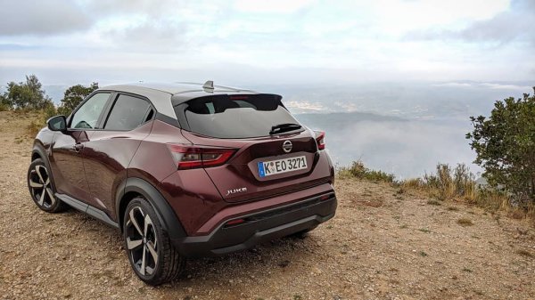 Японската марка, която у нас се представлява от "Рено Нисан България", успява да подобри миналогодишния си резултат с почти 9%. Поне част от тези продажби обаче не са предназначени за крайни клиенти в България.
