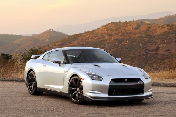 Nissan GT-R 2010