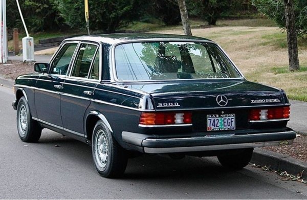 Това е един от малкото дизелови мотори с 5 цилиндъра, като той се появява на модел на Mercedes-Benz. Седанът с индекс W123 е първият автомобил на марката, оборудван с 5-цилиндров двигател, като това се случва през 1974 г. Турбодизеловият агрегат с код OM617.912 има работен обем от 3,0 литра, като увеличава мощността си през годините. Първоначално тя е 80 к.с., след това 88 к.с. и накрая – при версията 300TD, достига 125 к.с.