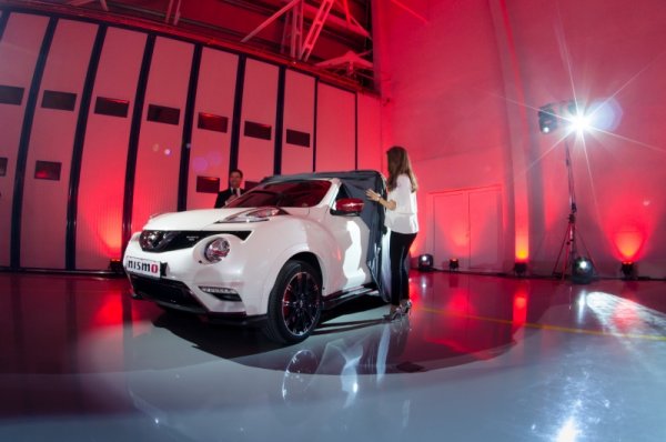Три Nismo модела при премиерата им в България - Nissan GT-R Nismo, Nissan Juke Nismo RS и Nissan 370Z Nismo.  