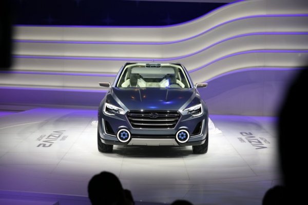 Концепцията Subaru Viziv 2 на Автосалон Женева 2014