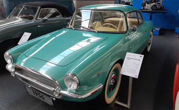 Освен Karmann още редица фирми правят спортни автомобили на базата на Volkswagen Kafer в средата на миналия век. Съвместният италиано-швейцарски проект под името  Ghia Aigle Coupe се появява през 1956 г. За съжаление, са направени само две такива коли.