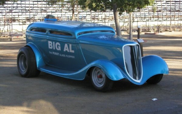 Вероятно първата (и последна) кола в историята, при която чистачката е по-голяма от стъклото. Big Al е създадена за драг състезания от Джим Литъл и ползва самолетен двигател P-51 V12 от изтребител Mustang. Купето е модификация на Ford Tudor от 1934 - но приликите са наистина бегли. 
