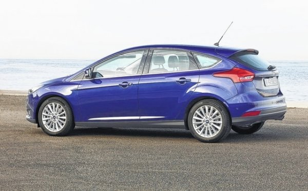 Тук новите автомобили са едва 101. Включени са и комби версиите. 
