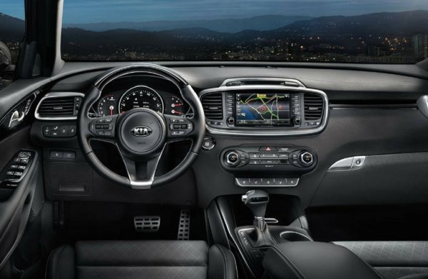 Силни страни:
голям и практичен интериор, добре оборудван; добра способност за теглене.

Слабости:
управлението не впечатлява; високи емисии на CO2; тромаво поведение на пътя.
