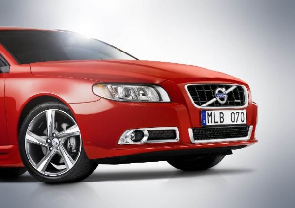 VolvoV70 R-Design 2012