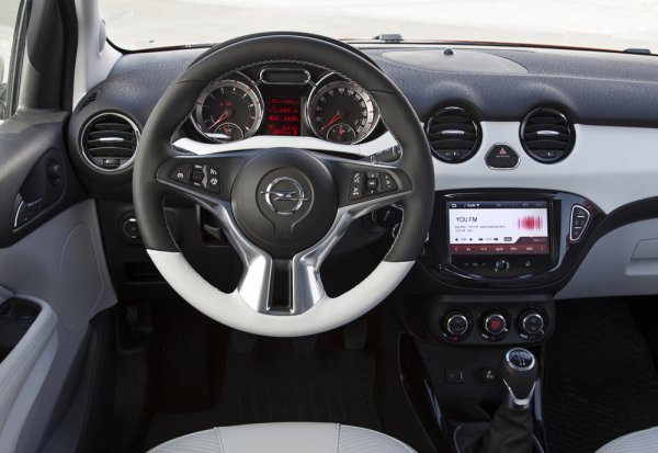 Opel Adam