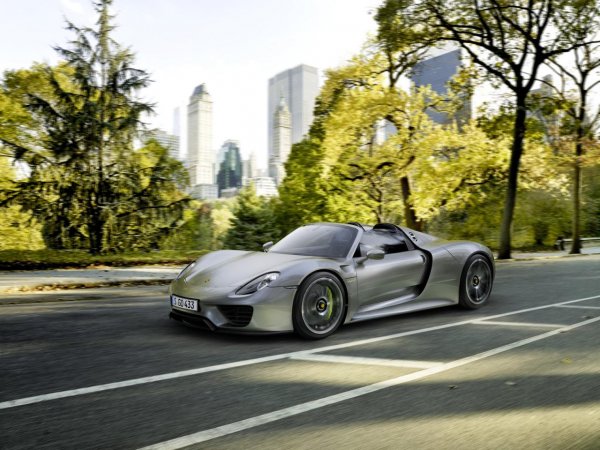 Porsche 918 Spyder 