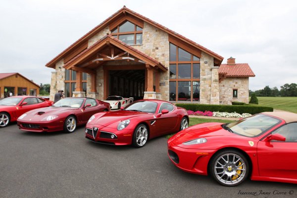 Частна колекция от 82 суперколи