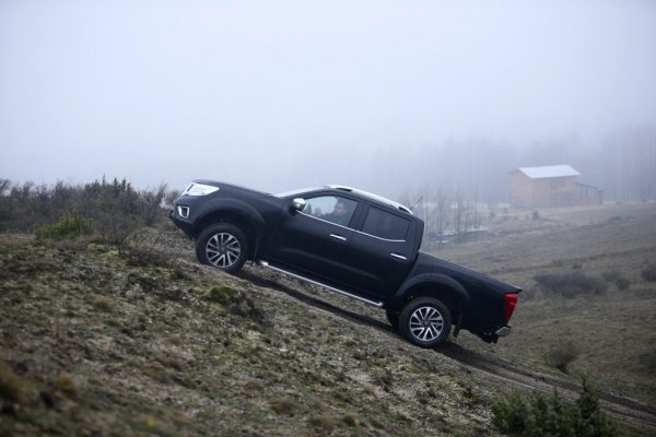 Nissan Navara 