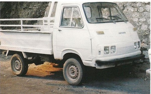 Компанията произвежда трактори и друга селскостопанска техника от 1958 г., а през периода 1980-1984 и лек автомобил - малък камион Record GS 2000.
