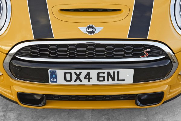 Новото MINI