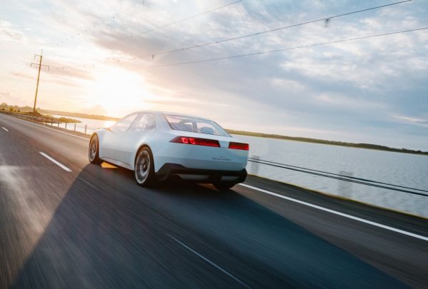 Почти всички материали в интериора са не само рециклирани, но и планирани така, че в края на жизнения цикъл на автомобила лесно да се разделят според химичния си състав и да се използват отново. Neue Klasse ще е вероятно най-екологичният автомобил въобще - произведен от суровини с минимален въглероден отпечатък, от рекорден процент рециклирани материали и във фабрика, захранвана изцяло със зелена енергия. 
