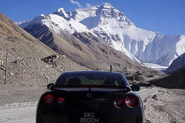 До Еверест и обратно с GT-R