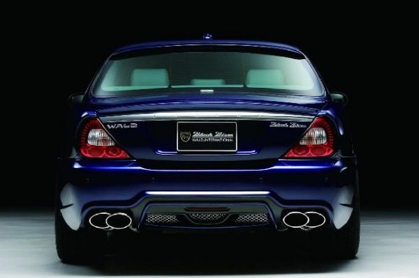 Jaguar XJ X350 Black Bison Edition oт Wald International