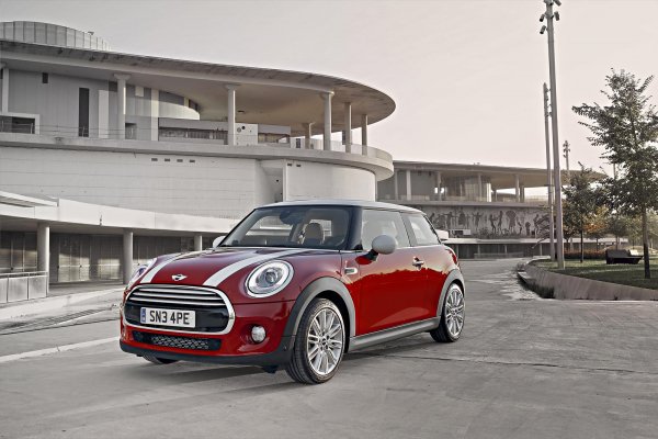 Новото MINI