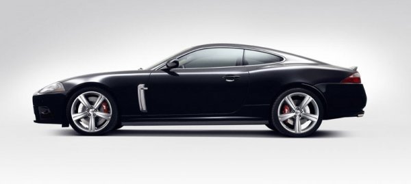 Купето Jaguar XK след фейслифт