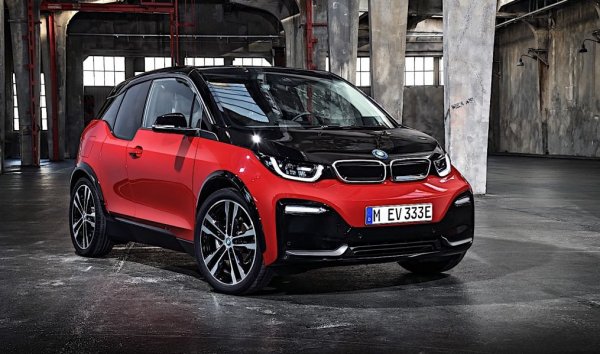 Цена като нов през 2017: 36 975 лири
Цена след три години: 21 620 лири 
Загубена стойност: 15 355 лири
