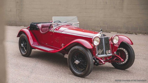 Оценка: 2 000 000-2 500 000 долара

Въз основа на номера на шасито се предполага, че този 6C е 13 от общо 106 произведени екземпляра. През 1931 г. са направени само 75 бройки. Колата е прекарала голяма част от живота си в Швейцария.

През 2009 г. завършва тригодишната фаза на реставрация, по време на която са инвестирани около 150 000 евро. През 2011 г. тази Alfa е продадена на колекционер от Тексас. Оттогава тя се намира в САЩ.