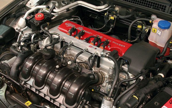 Съвременните газови уредби вече са доста плътно интегрирани в другите системи на автомобила - захранването, управлението на двигателя, охлаждането. Заради това те трябва периодично да се инспектират, за да не доведат до срив и на други компоненти. 
Първата инспекция на бутилката трябва да се направи 10 месеца след инсталирането, и след това да се повтаря на всеки две години. След около 50 000 км пробег се подменят гумените уплътнения по системата - ще ви струва между 50 и 100 лева с работата. Въздушният филтър на автомобила се подменя на всеки 7500 километра, а на 15 000 км се сменя газовият филтър, който струва 10-15 лева. 
