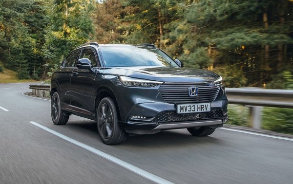 Компанията веднъж вече коригира прогнозата си в посока нагоре заради по-добрите от очакваното продажби. 
За календарната 2021 година Honda е произвела 4.136 милиона автомобила, от които 615,000 - в японските си заводи, 1.58 милиона в Китай и 1.3 милиона в САЩ. Към това трябва да се прибавят и около 16.8 милиона продадени мотоциклета и скутера. 
