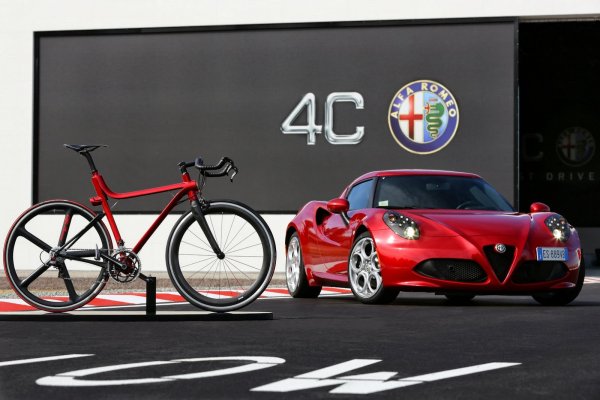 4C IFD Bicycle велосипед от Alfa Romeo