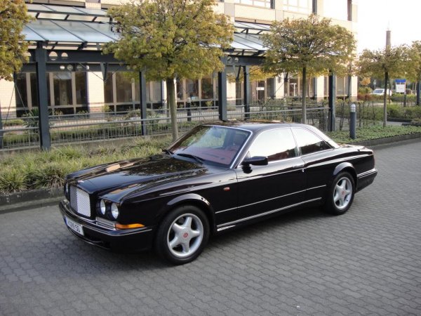 Bentley Continental T, закупено от Майк Тайсън през 1997 година