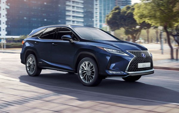 Луксозният SUV със средни размери продължава да бъде пример в един от най-популярните сегменти на пазара, тъй като предлага съчетание от съчетание от комфорт, производителност, безопасност и надеждност.