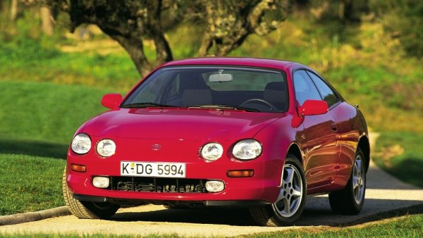 Цена: 5600 евро

Пробег: 218 000 км

Здравият разум би казал да купим купе Celica Mk7, тъй като те са в изобилие, практични, бързи и надеждни. Но понякога трябва да се рискува и да се избягва от общия поток. Вероятно тази цена е малко повече отколкото действително струва такъв автомобил, но пък и предложенията са много малко, за да може да се разбере дали това е така.
