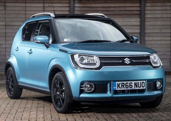 Това е едно от най-малките SUV предложения на пазара, но също така е и едно от най-изгодните. За около 10 000 евро може да се намери екземпляр с малък пробег, който все още е в гаранция. Нещо повече - миниатюрните му размери го правят идеален в града, но вътре има място за четирима възрастни и багажник с много разумни размери.
