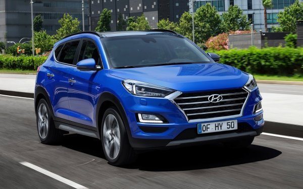 Пространството и практичността са истинската силна страна на Tucson, като това са перфектният размер и форма за семейства. Приятен е и за шофиране, ако то не е изключително остро или бързо. Освен това този автомобил изглежда страхотно и предлага висока надеждност.
