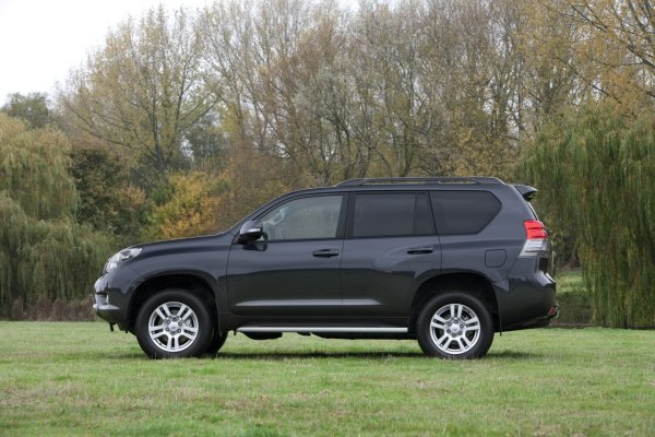 Toyota Land Cruiser 2010

