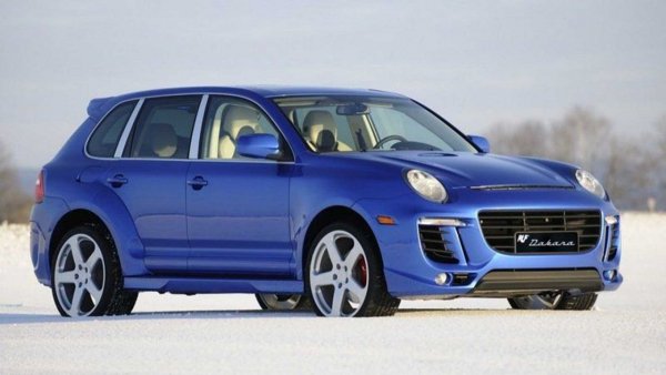 Германската компания не пропуска възможността да създаде своя интерпретация и на Porsche Cayenne. Моделът дебютира на салона в Женева през 2009 г. и тогава цената му е 230 450 евро. Dakara има модифициран V8 двигател от Cayenne Turbo S, който развива 600 коня и 890 Нм. RUF твърди, че моделът може да ускори от 0 до 100 км/ч за 4,8 сек (една десета по-бавно от стандартния Cayenne Turbo S). Окачването претърпява щателна промяна, монтирана е спирачна система от карбон и керамика.