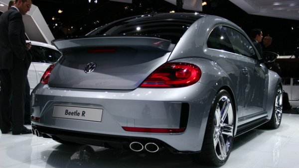Лос Анджелис 2011 - Volkswagen Beetle R