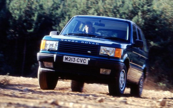 Още от появата си през 1970 година Range Rover бързо се превъща в синоним на впечатляващия мотор Rover V8. Второто поколение на модела – P38A, обаче се нуждае от подходящ дизелов двигател, който да замени италианския VM, а след това и собствените 200 и 300TDi, използвани на модела Classic. Всички те не се справят успешно и затова Land Rover се обърна към BMW и неговия 2,5-литров двигател с 6-цилиндъра от 5-Series.

Това се оказва мъдър ход, тъй като редовият мотор на баварците е доста по-подходящ за големия всъдеход. В крайна сметка, през 1994 година BMW купува Land Rover, така че проблеми с доставките на двигатели не е имало. Мотори на баварския производител задвижват и първите версии на третото поколение на Range Rover.