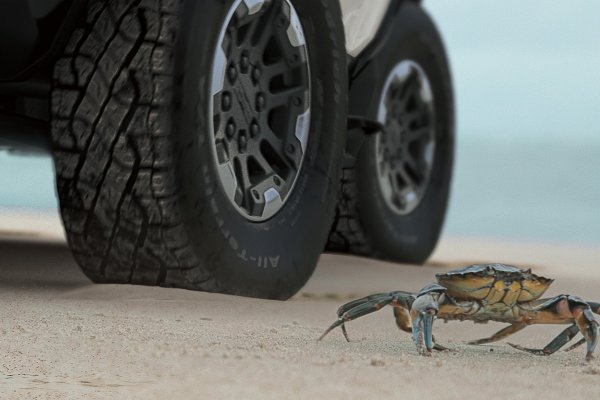 Най-впечатляващ обаче е непознатият до момента режим "CrabWalk", при който и четирите колела завиват в една посока, като позволяват на пикапа за се движи по диагонал подобно на рак. Благодарение на тази функция и на адаптивното окачване с режим Extract Mode, който увеличава пътния просвет с допълнителни 150 мм, машина може да премине през много тежки терени.